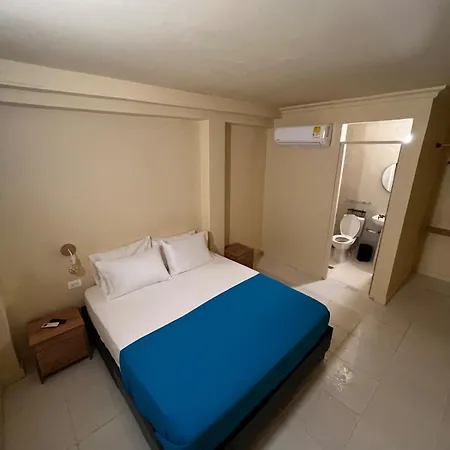 Hotel Alma Del Mar
